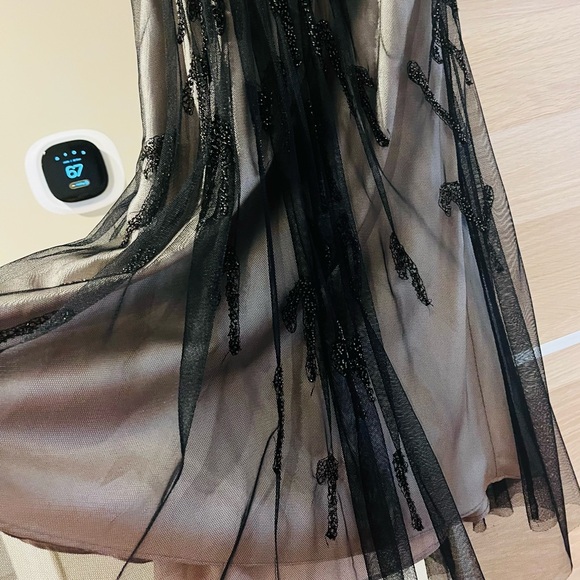 Karen Millen Black Beaded Dress - Picture 4 of 5